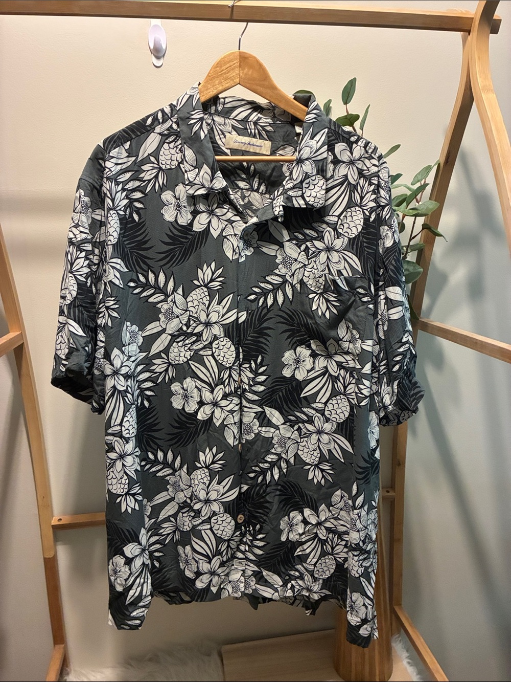 Tommy Bahama Black and White Tropical Floral Button-Down Shirt
